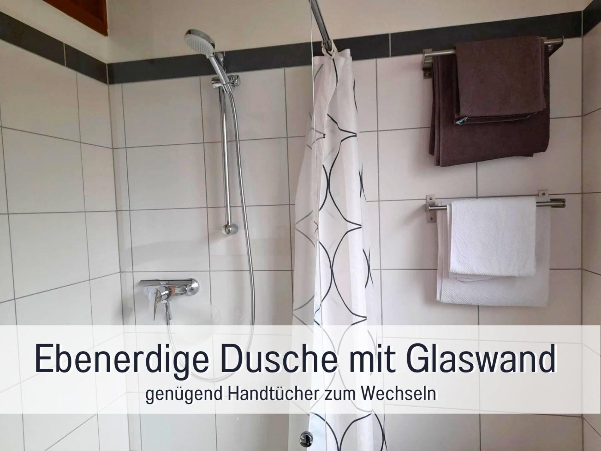 Ferienhaus Schwaab-Scherr, Genau Zwischen Bernkastel-Kues Und Traben-Trarbach, Mit Kostenlosem Oepnv-Ticket Fuer Bus Und Bahn, Parkplaetzen, Fahrradgarage Und Vielen Tipps Erden Exterior foto